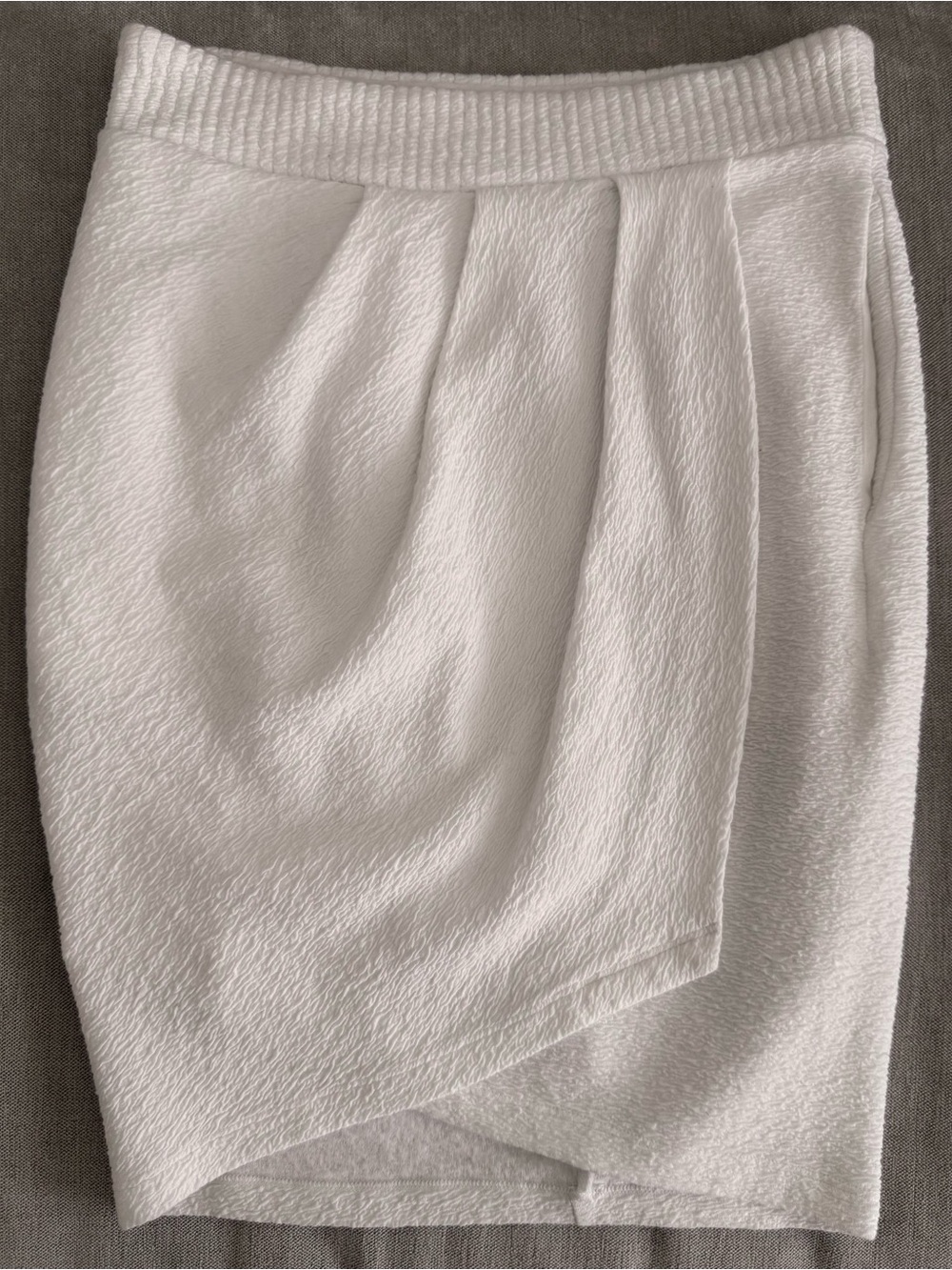 Emporio Armani mini skirt  IT 38, US XS